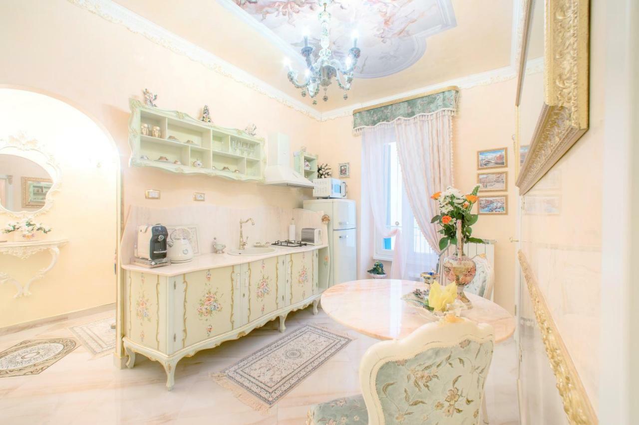 Fiore D'Arancio Luxury City Center Apartment Верона Экстерьер фото